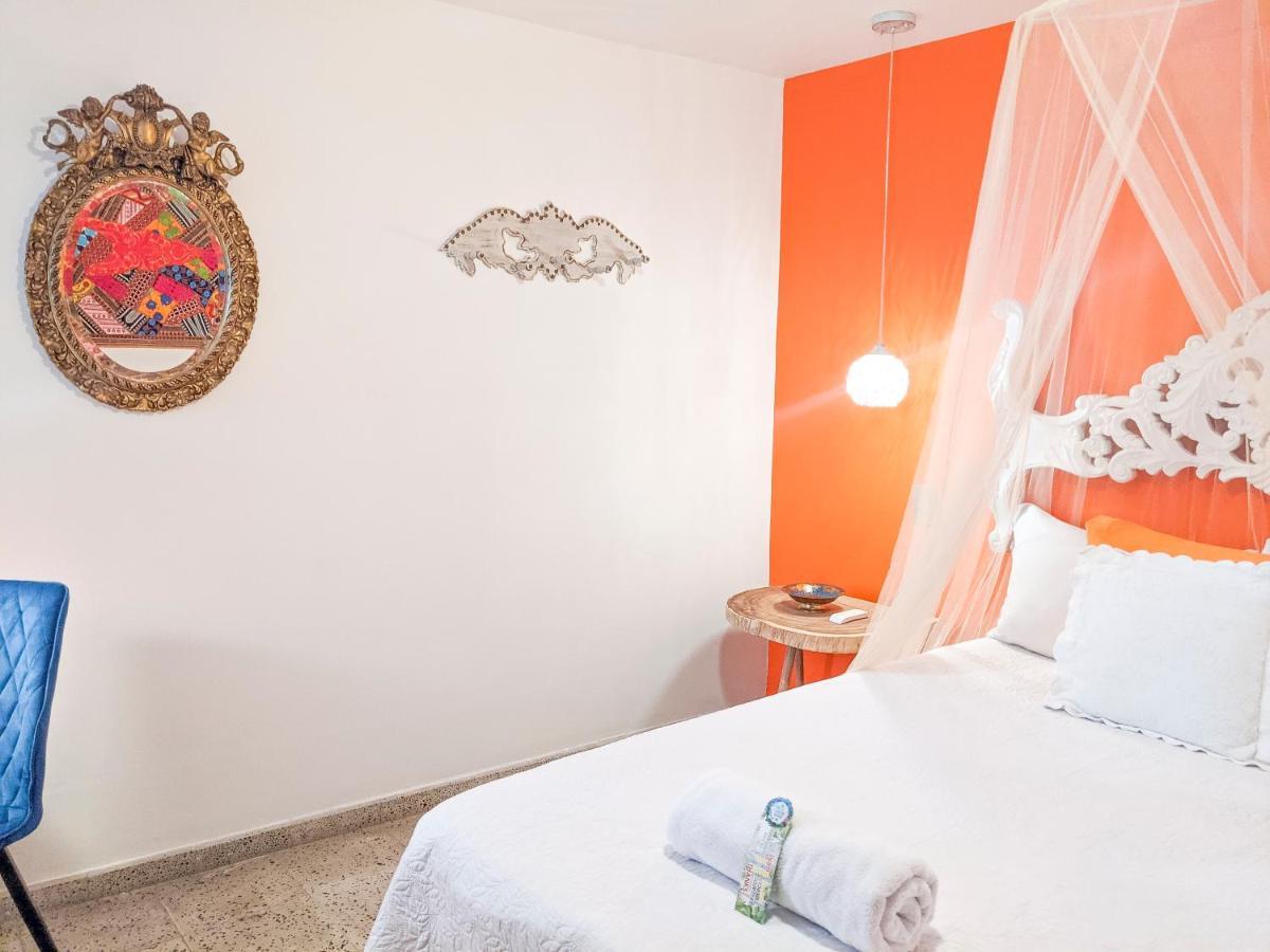 Magic Garden House Hotell Cali Exteriör bild