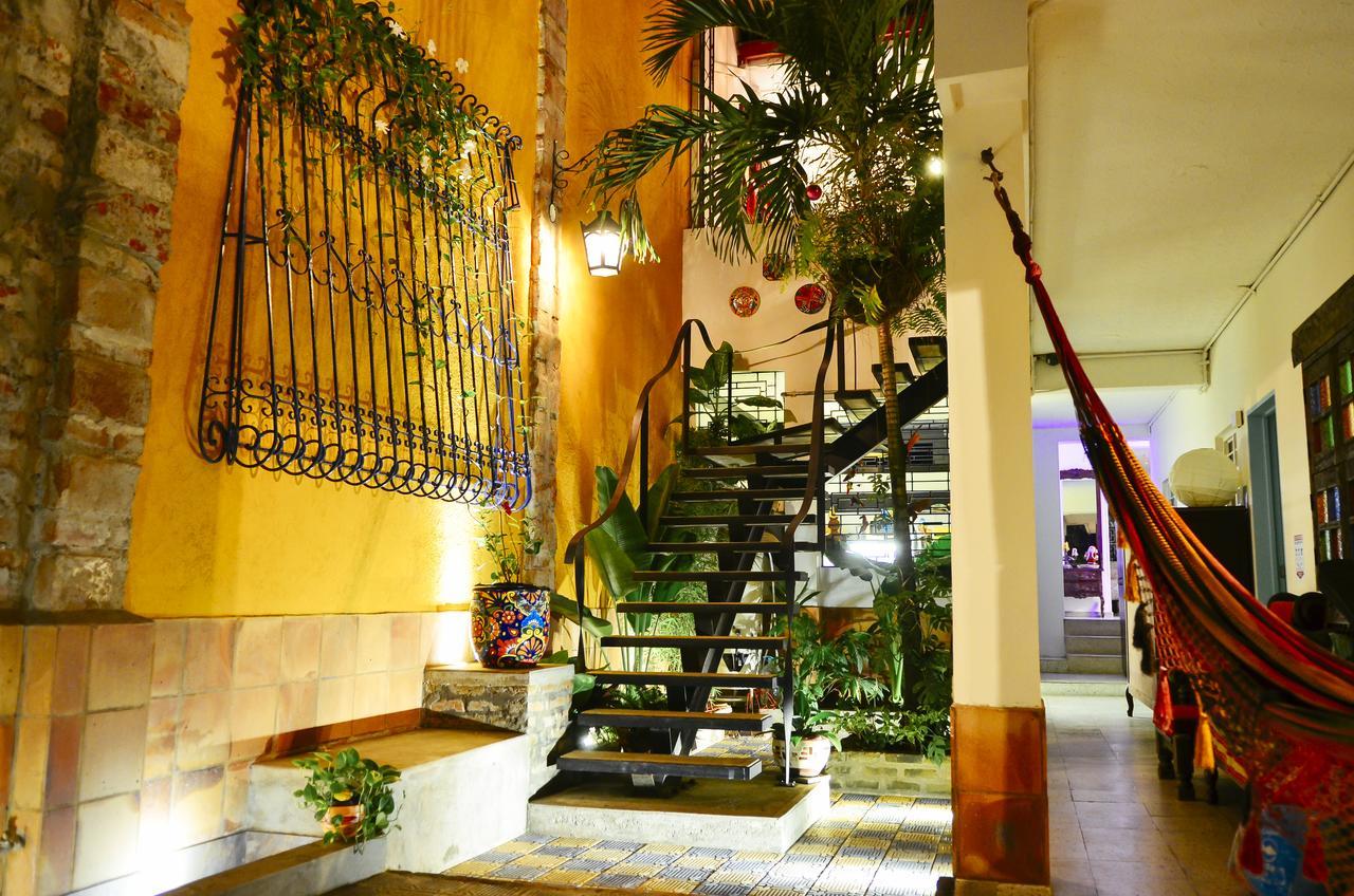 Magic Garden House Hotell Cali Exteriör bild