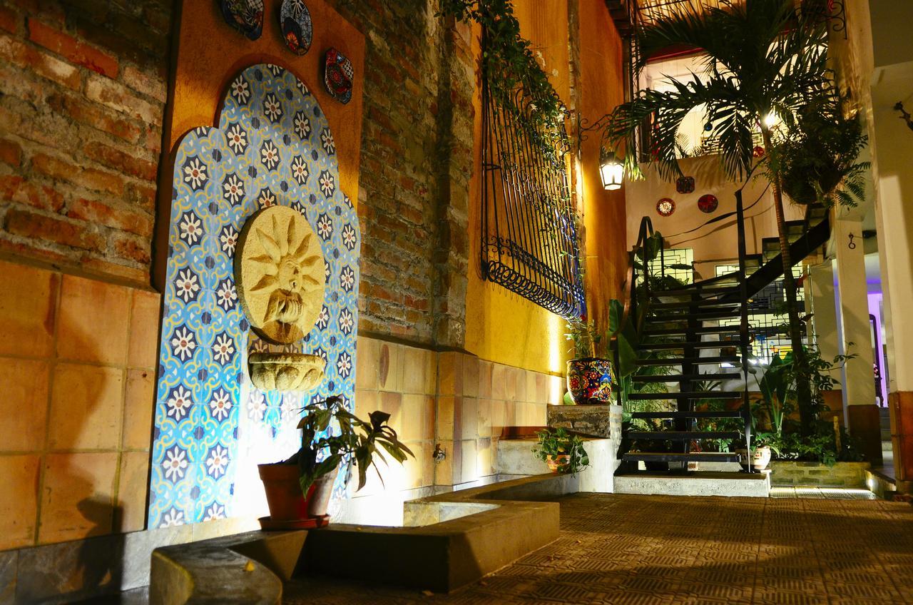Magic Garden House Hotell Cali Exteriör bild